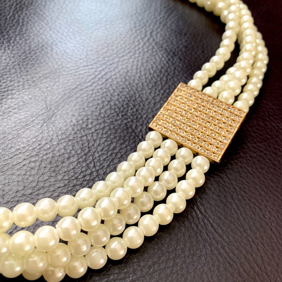 Brand New Pearl Belt - Picture 2 of 5